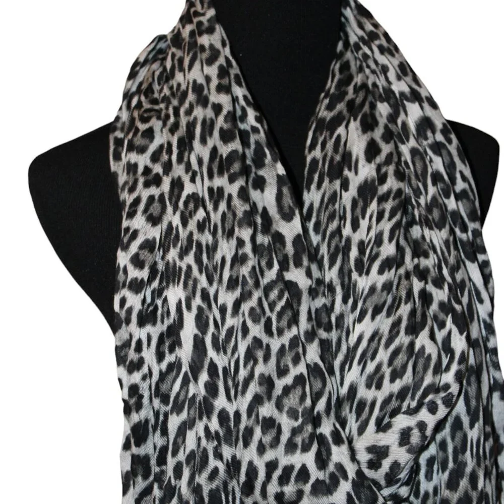 HUGE Large Leopard Animal Print Black White Scarf! EUC! Fun! 104